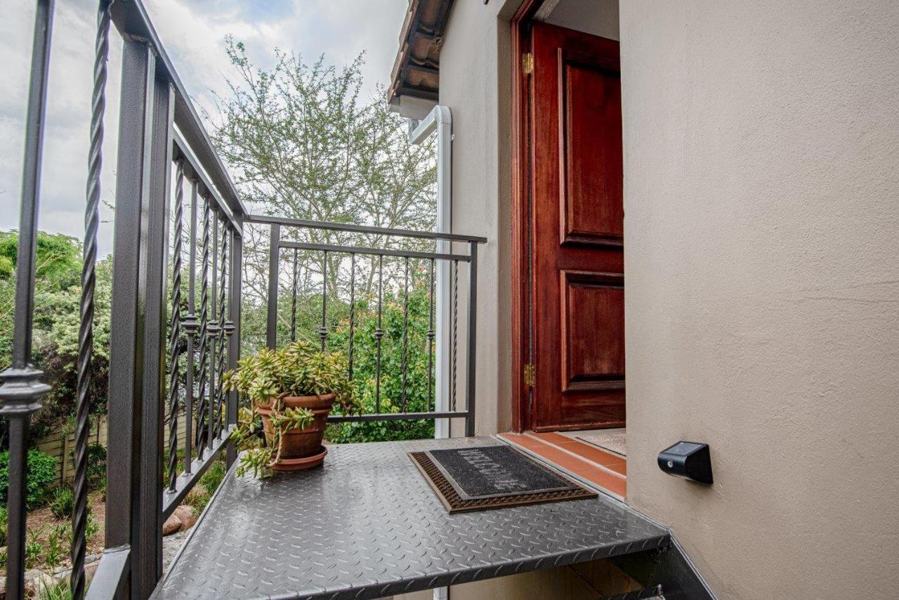 Wild Olive Executive Suite Johannesburgo Exterior foto